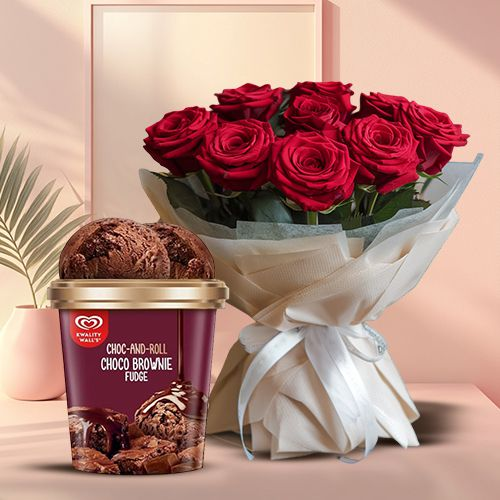 Charming Red Rose Bouquet with Choco Brownie Fudge Ice Cream from Kwality Walls