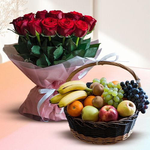 Stunning Red Roses in a Vase and tasty Fruits