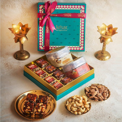 Ravishing Roasted Nuts N Dry Fruits Cake Treats Box from Kesar