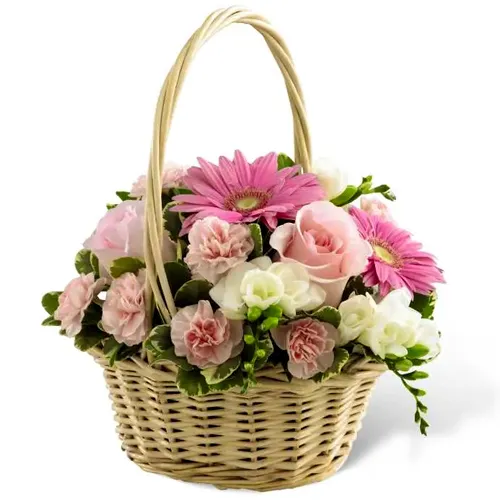 Stunning Arrangement of Beautiful Mixed Flower with Impression of Love