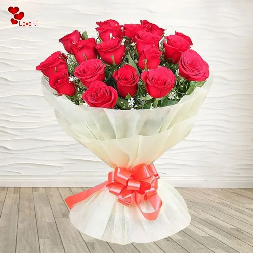 Elegant Bunch of Dutch Roses for V-Day