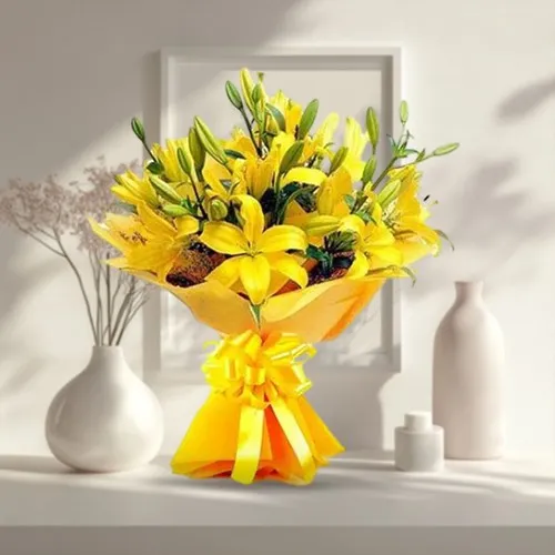 Stunning Bouquet of Yellow Color Lilies