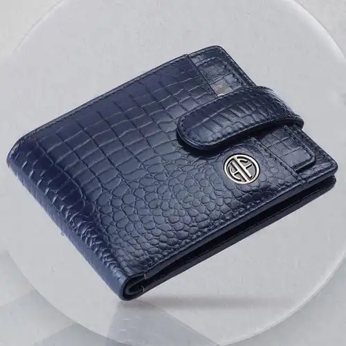 Remarkable RFID Protected Leather Mens Wallet