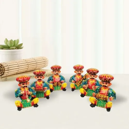 Crafty 6 Pc Rajasthani Musician Wooden Bowla Set
