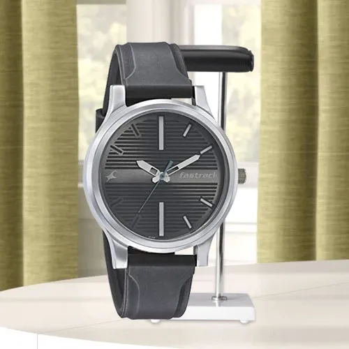 Remarkable Fastrack Fundamentals Analog Unisex Watch