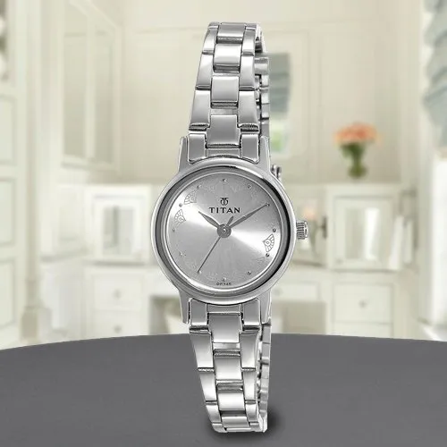 Outstanding Titan Analog Womens Watch