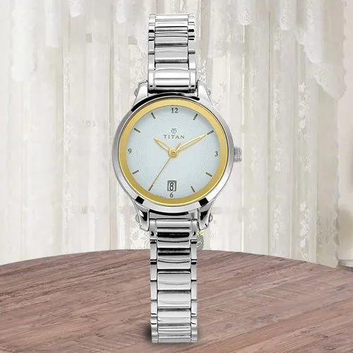 Lovely Titan Karishma Analog Womens Watch