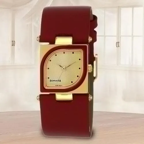 Stunning Sonata Yuva Analog Womens Watch