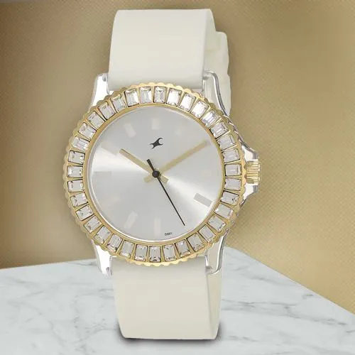 Mesmerizing Fastrack Hip Hop Analog Womens Watch