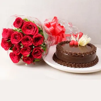 Cake with Flowers to Chennai