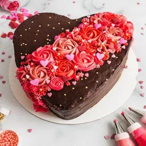 Valentine Day Cake to Chennai