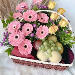 Flowers with Fruits to Chennai