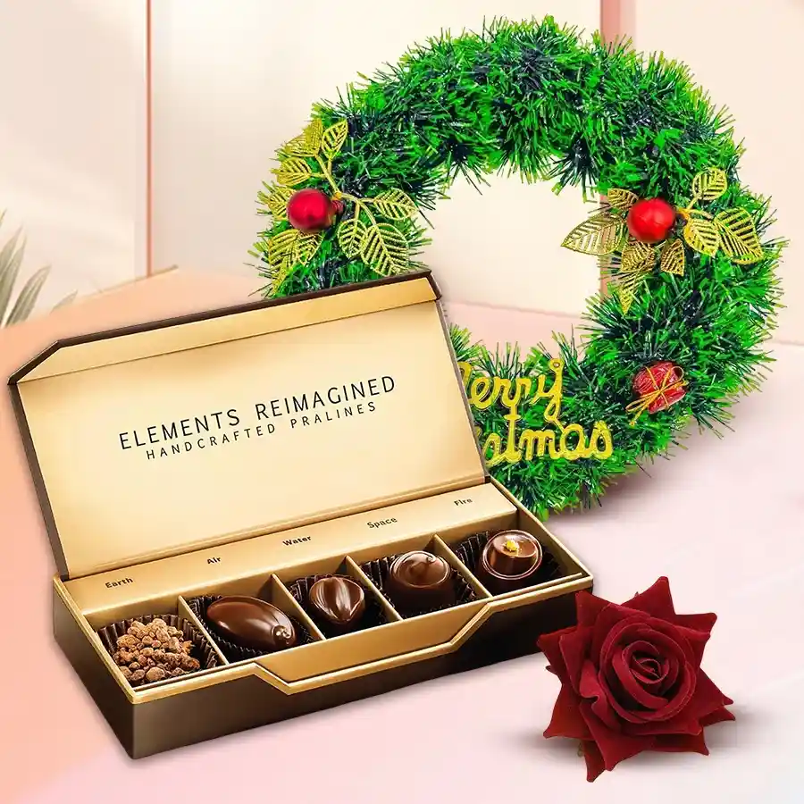 Exclusive ITC Elements Chocos gift set featuring 5 chocolates, a velvet rose, and a Christmas wreath
